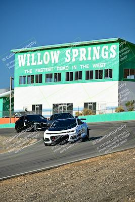 media/Oct-18-2025-Extreme Speed (Sat) [[d6d7e1fef1]]/Group 3 Purple/Session 1 (Turn 4)/